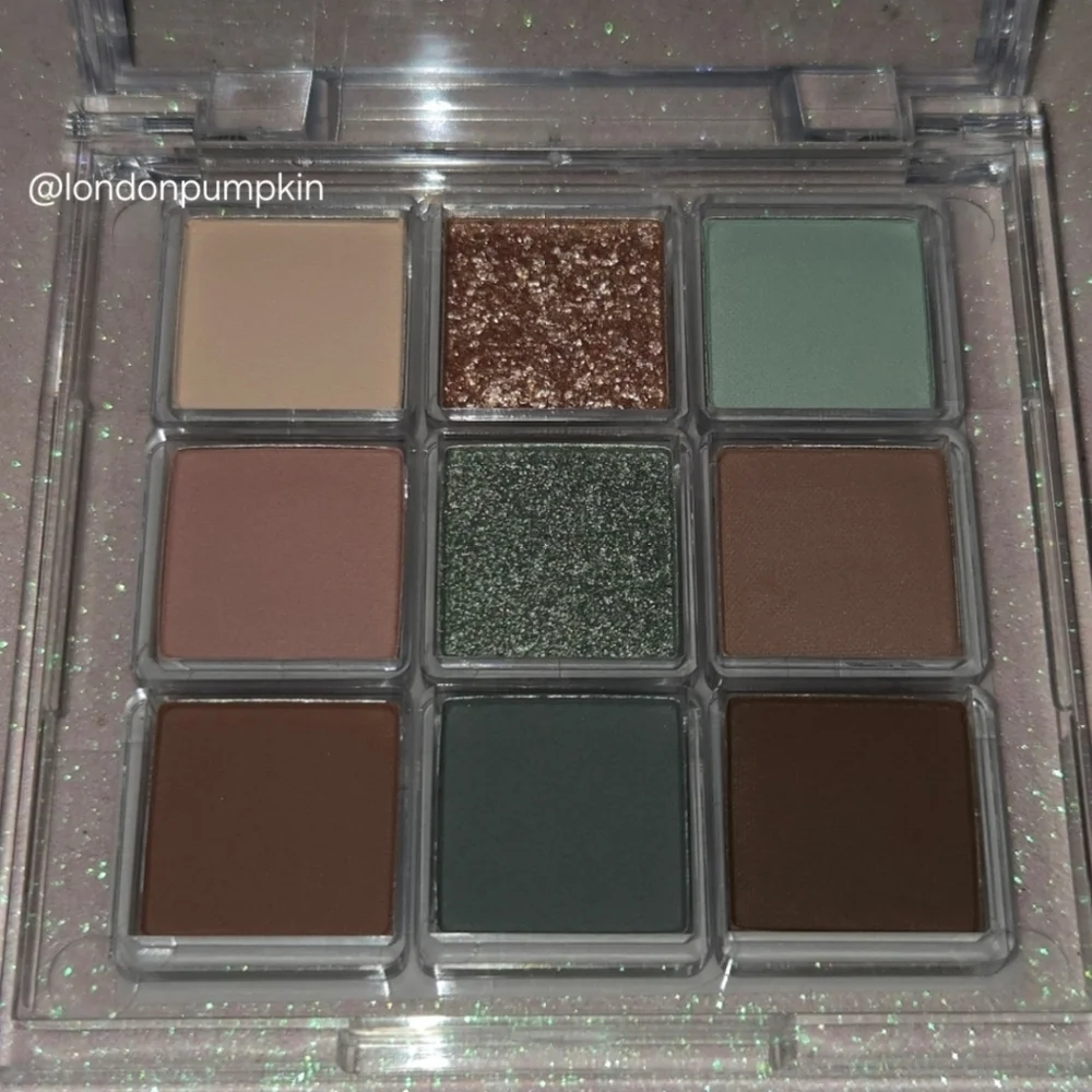 NWT YC Collection Selah Eyeshadow Palette